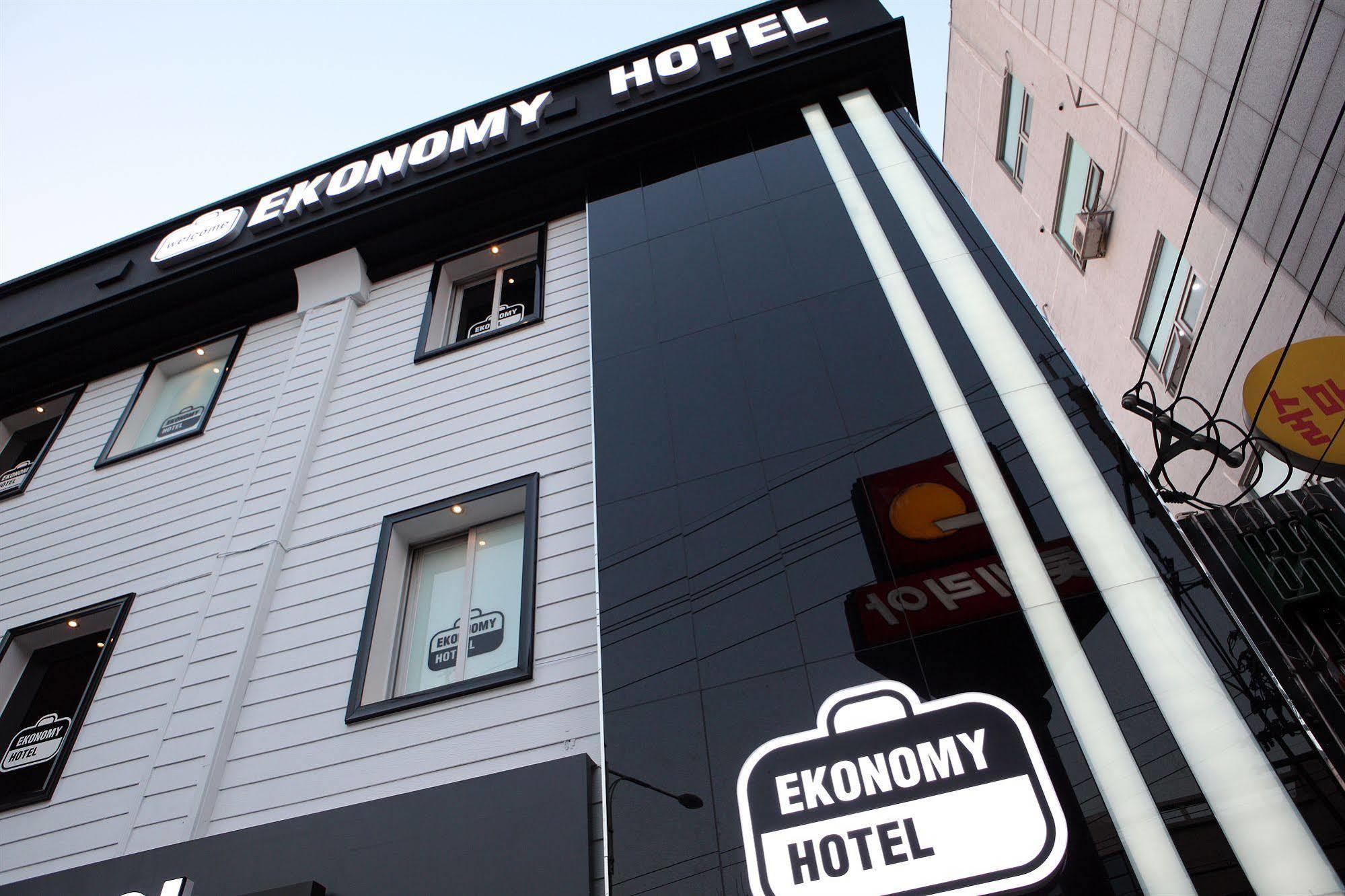 Hotel Ekonomy 2*