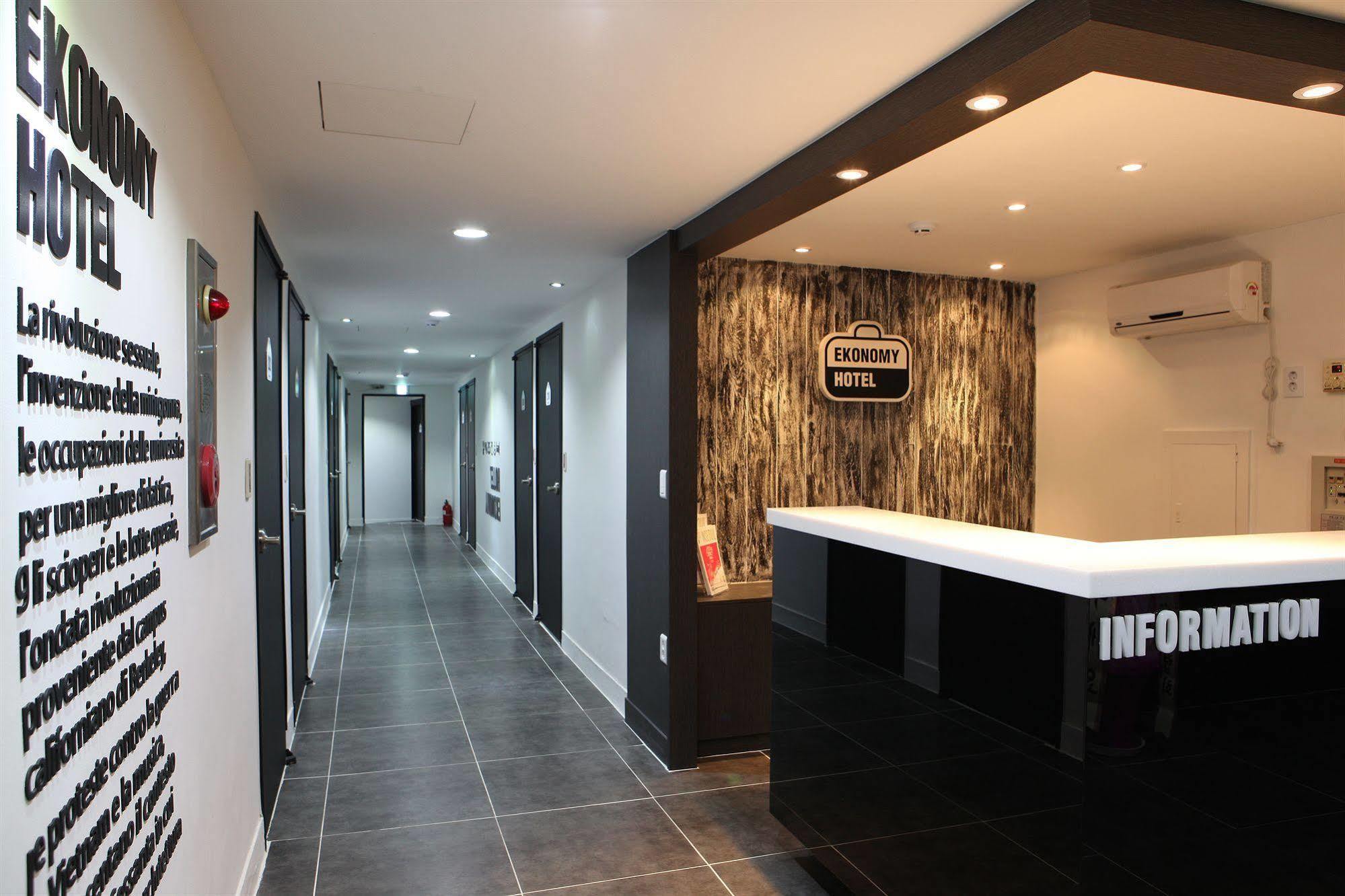 Ekonomy Hotel Seoul